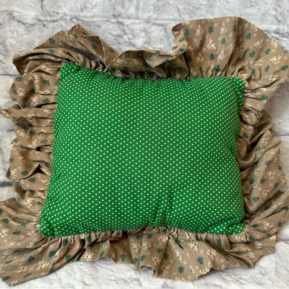 Merry Christmas Handmade Vintage Cross Stitch Throw Pillow Reindeer Ruffles Trim - Picture 3 of 4